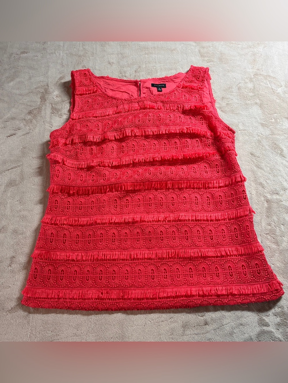 Talbots Top Womens Sz 4 Coral Fringe Sleeveless Crochet Lace Shell Blouse Tiere
